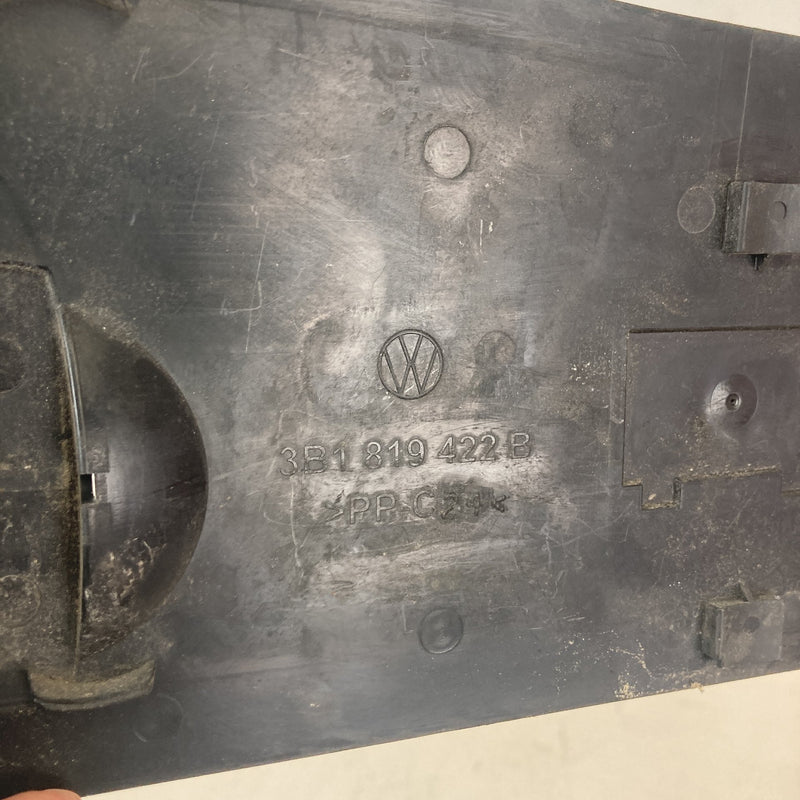 2001-2005 Volkswagen Passat Battery Cover OEM #5525M
