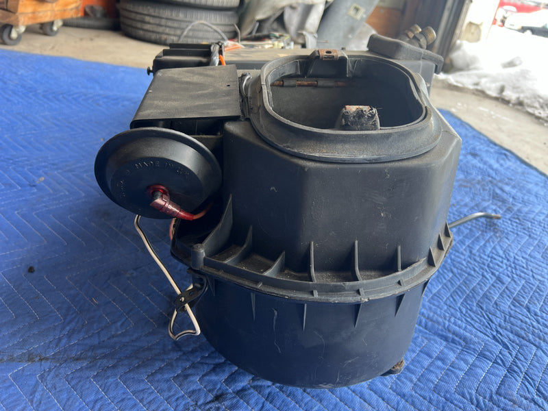 1989-1995 Volvo 740 940 Sedan HVAC AC Heater Core Blower Climate Box OEM #3639EM