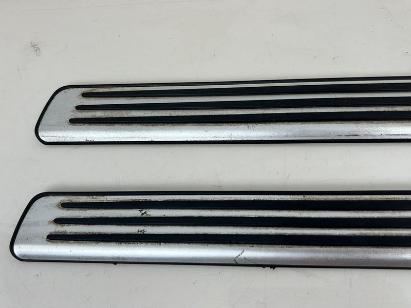 2004-2007 Volvo S60R V70R Front Left & Right Door Sill Scuff Plate Pair 09162019 OEM #5747EM