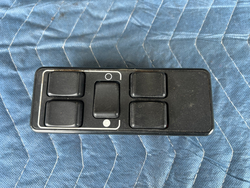 1989-1995 Volvo 740 940 Sedan Driver LH Master Window Control Switch OEM #3653EM