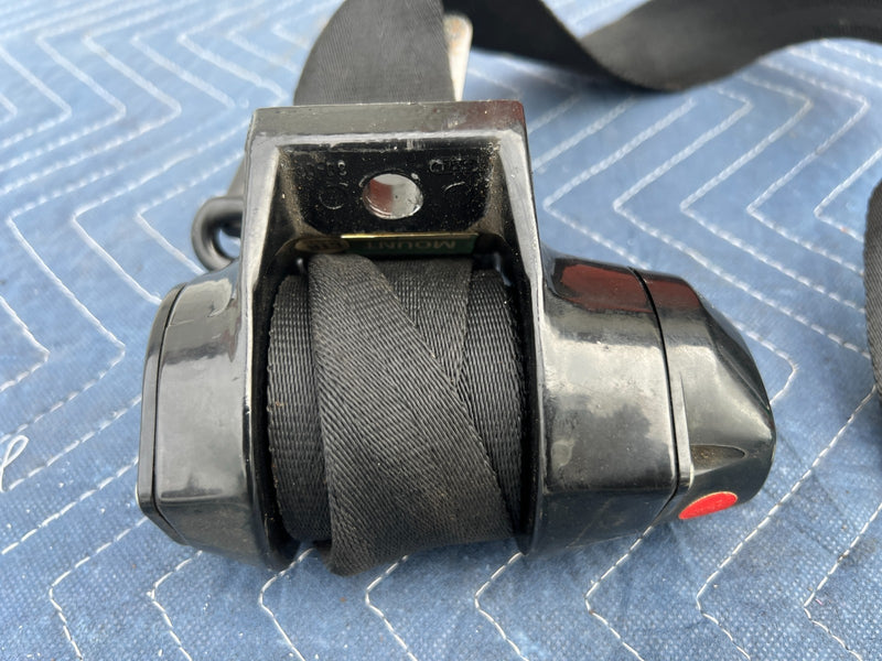1967-1974 Volvo 140 142 Coupe Rear RH Right Seat Belt Retractor OEM #4879EM
