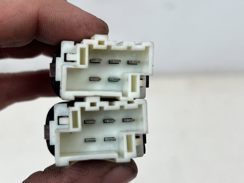 1998-2000 Volvo S70 V70 XC Heated Seat Button Switch Pair 9162939 OEM #6871EM