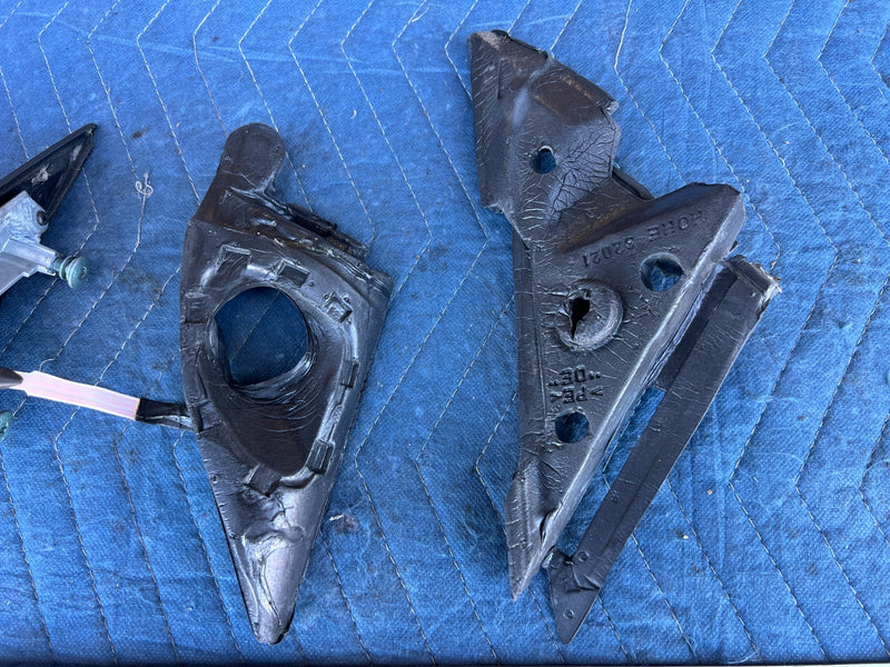 2000-2005 BMW 330xi 325xi E46 Driver Left Door Mirror Assembly Blue OEM #4764EM
