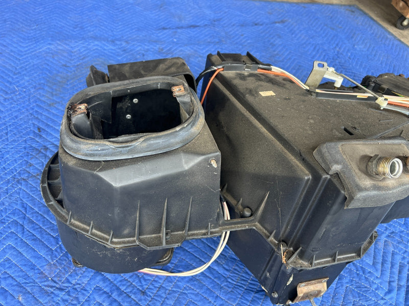 1989-1995 Volvo 740 940 Sedan HVAC AC Heater Core Blower Climate Box OEM #3639EM