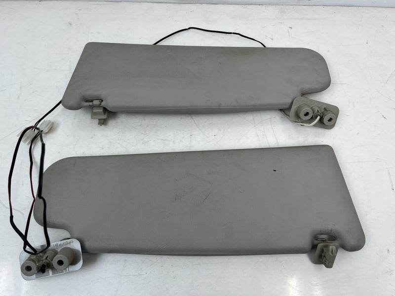 1998-2000 Volvo S70 V70 XC Sun Visor Shade Pair w/ Illumination Tan OEM #6837EM