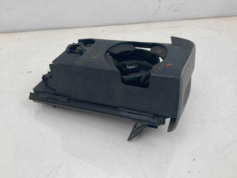1996 Chevrolet Silverado GMT800 - Dash Cup Holder PN: 15725716