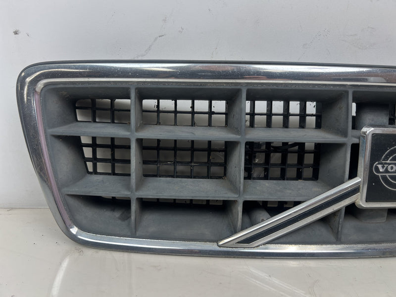 1998-2000 Volvo S70 V70 XC Front Bumper Grille Trim Chrome Egg Crate OEM #6872EM