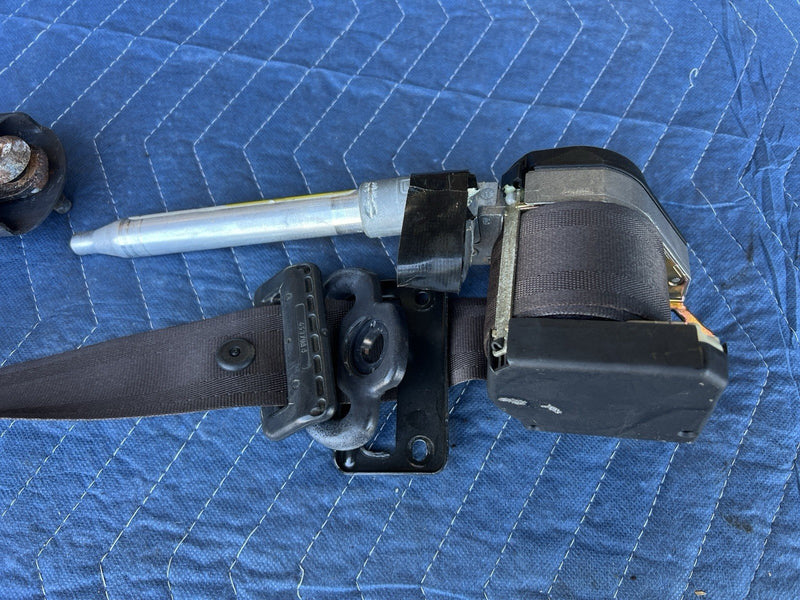 1998-2003 Jaguar XJR XJ8 Driver Front Seat Belt Retractor Left OEM #4626E