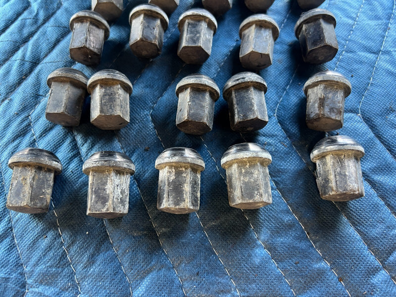 1983-1985 Porsche 944 Wheel Lug Nut Bolt Complete Set of 20 OEM #2455EM
