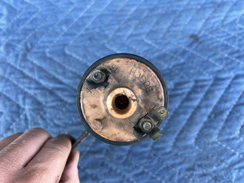 Volvo 240 - Ignition Coil PN: 0221122006