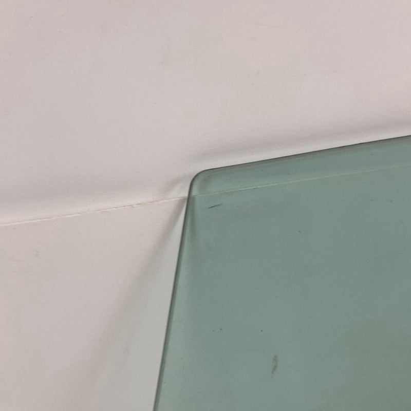 1986-1993 Volvo 240 244 Window Glass Passenger Rear 43R-001105 89 OEM #4878M
