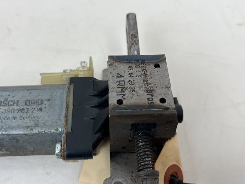 2005-2007 Volvo S60R S60 V70R Bosch Seat Control Motor 90382102 OEM #6782EM