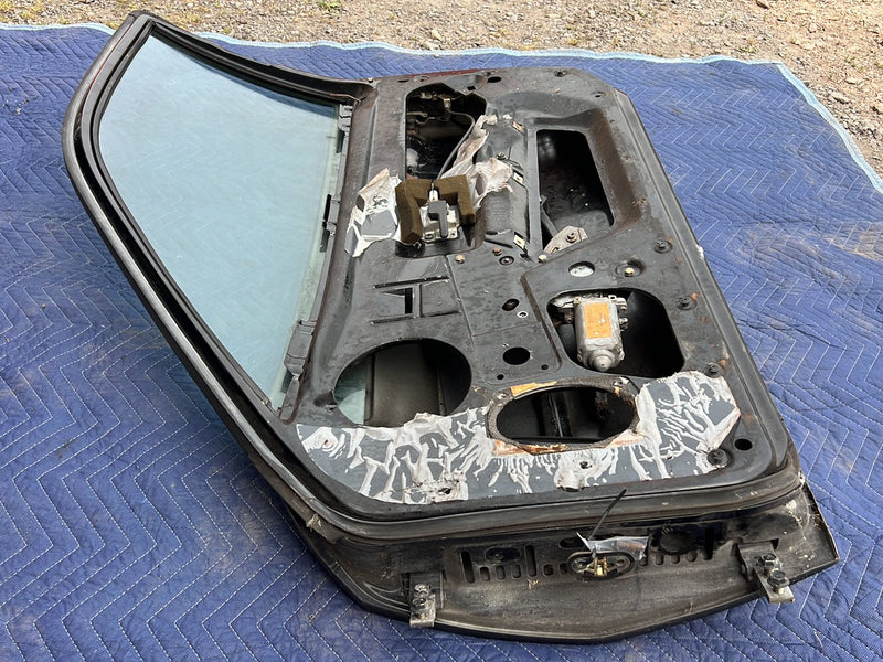 1983-1985 Porsche 944 Front Passenger Right Door Assembly Black OEM #5718EM