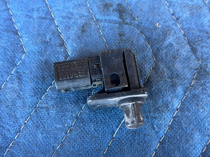 2002-2005 BMW 330xi 325xi E46 Hood Open Close Alarm Sensor Switch OEM #4812EM