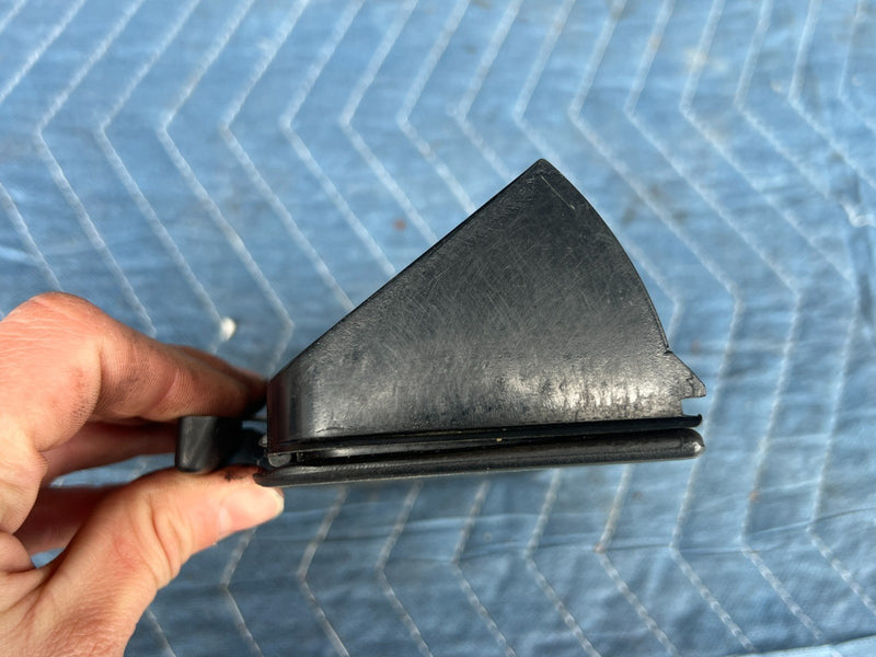 1992-1995 Volvo 940 740 Center Dashboard Fuse Box Cover Storage Cubby OE #3239EM