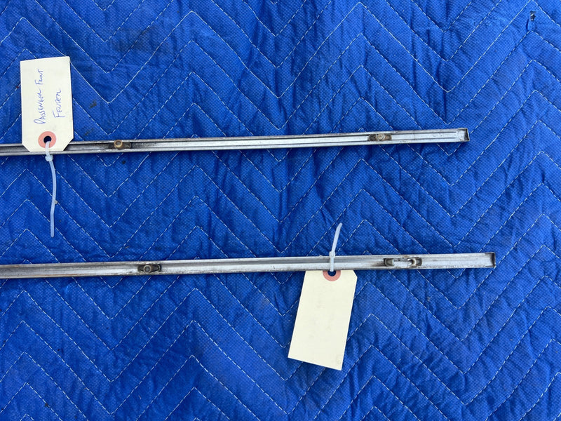 1967-1974 Volvo 140 142 144 145 Front Right & Left Fender Chrome Pair OE #4958EM
