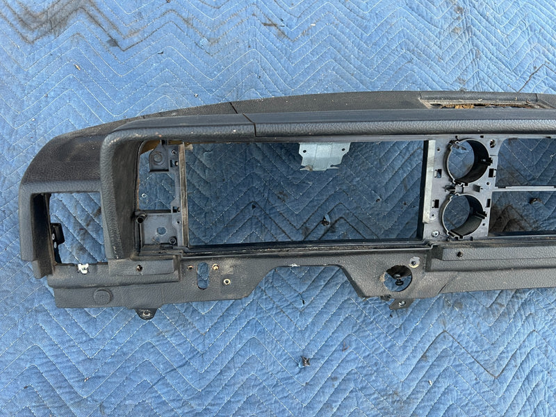 1986-1993 Volvo 240 244 245 Dashboard Assembly Black Trim Dash OEM #4413EM