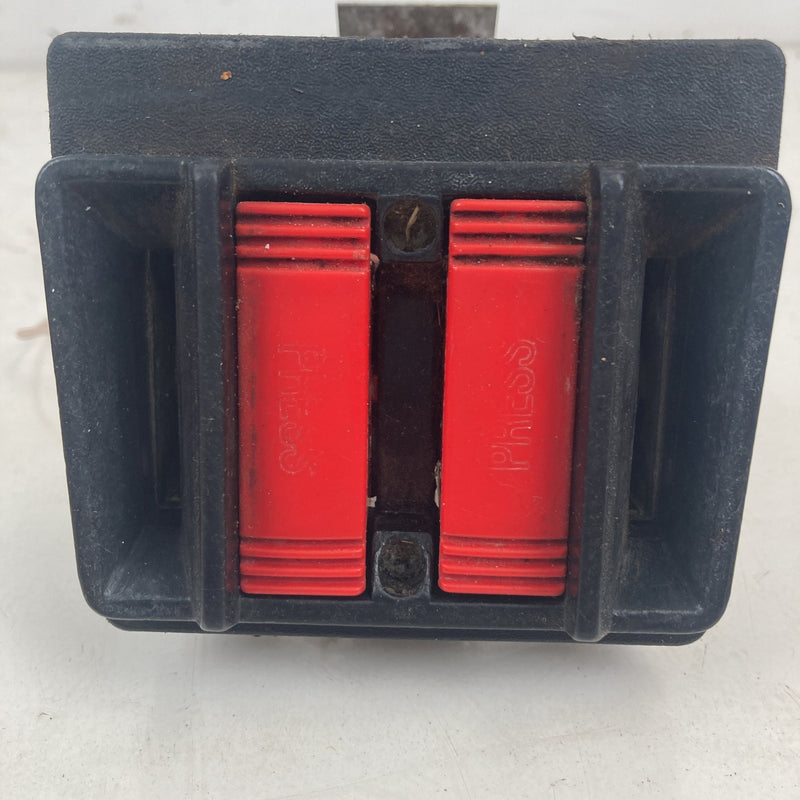 1981-1985 Volvo 240 245 Seat Belt Buckle Front Center Console 1264543 OEM