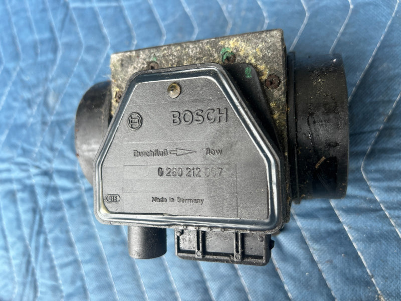 1986-1993 Volvo 240 244 245 MAF Mass Air Flow Sensor Meter 0280212007 OE #4098EM