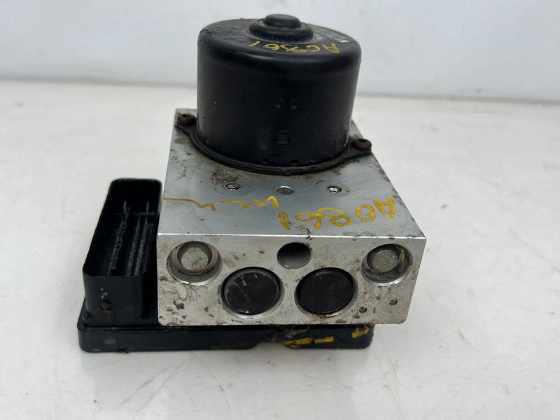 2004-2007 Volvo S60R V70R Anti-Lock Brake ABS Pump Control Module OEM #5727EM