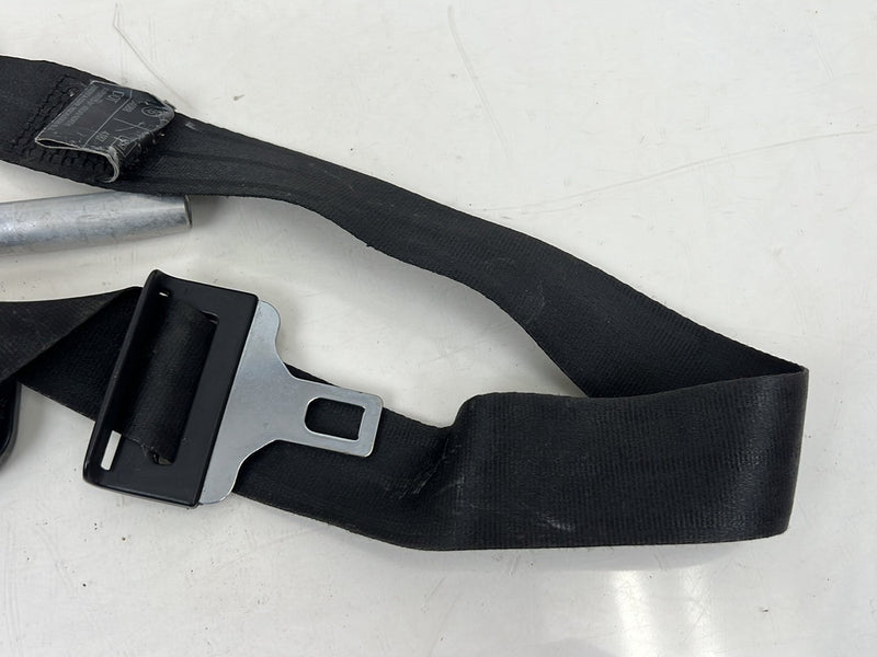 1990-1992 Volvo 740 745 940 Front Passenger Right Seat Belt Retractor w/ Bolts OEM #5836EM