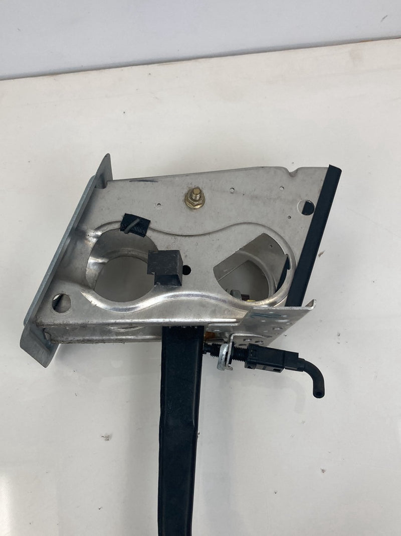 1992 Volvo 940 944 - Brake Pedal