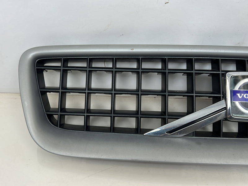 2004-2007 Volvo S60R V70R Front Upper Grille Assembly 8659018 OEM #5758EM
