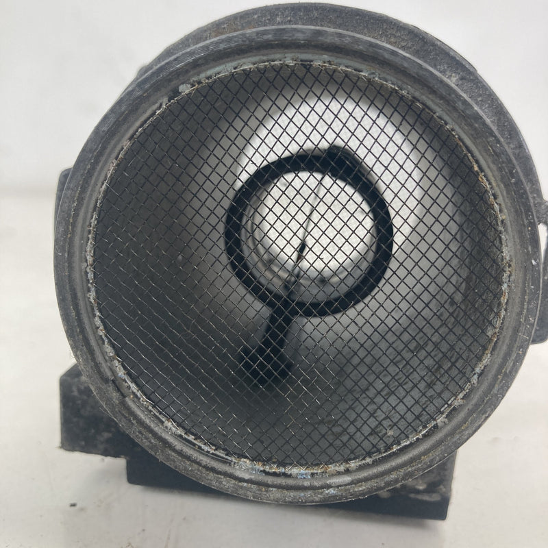 1981-1985 Volvo 240 245 MAF Mass Air Flow Sensor Bosch 0280212002 OEM