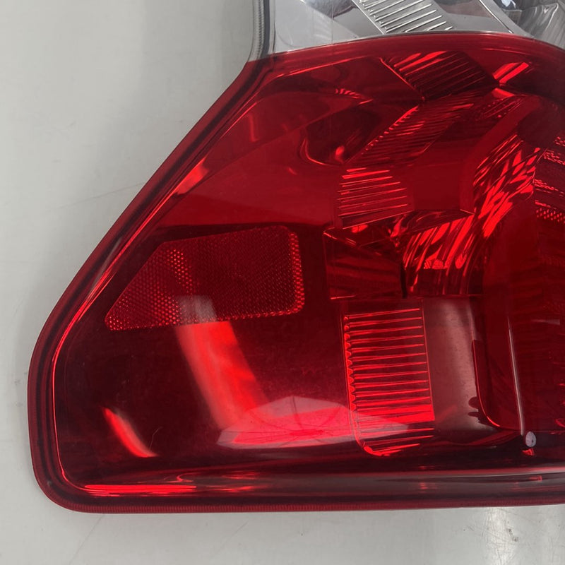2007-2013 Toyota Tundra K50 Tail Light Pair 81560-0C090 81550-0C090 OEM #5310M