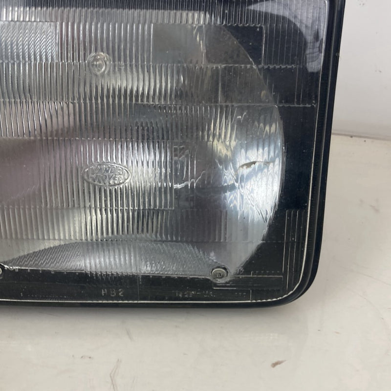 1999-2004 Land Rover Discovery II L550 Headlight Left Glass OEM #5075M