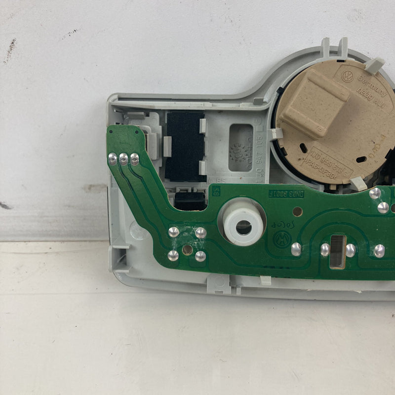 2001-2005 Volkswagen Passat Dome Light Front Sun Roof Switch OEM #5495M