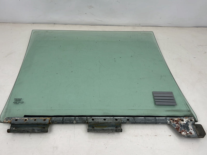 1990-1992 Volvo 740 745 940 Wagon Rear Driver Left Window Glass OEM #5960EM