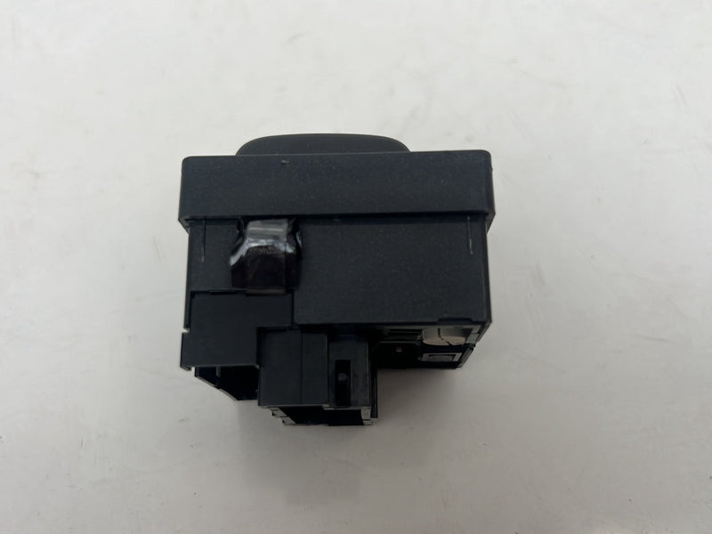 1998-2000 Volvo V70 S70 Dash Headlight Lamp Switch 8601773 OEM