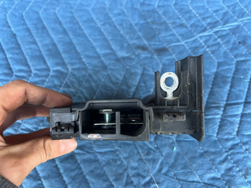 2011-2017 BMW X3 F25 Front Power Distribution Fuse Relay Box Terminal OEM#2191EM