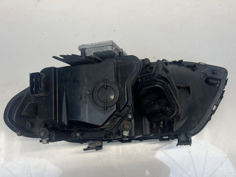 2006 BMW X5 E53 - Headlight Right PN: 22457200