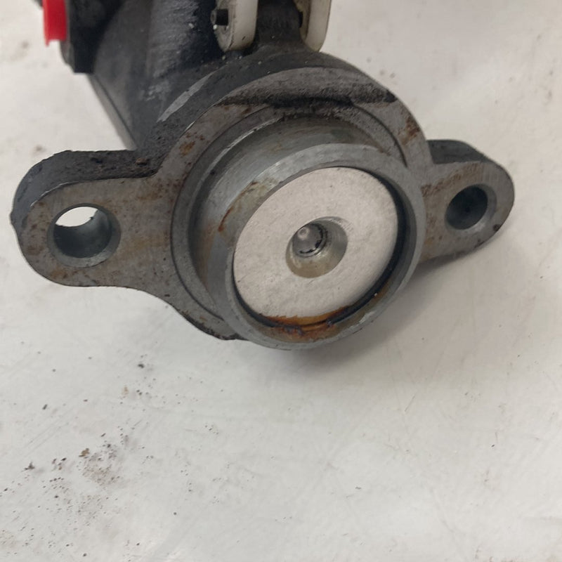2007-2014 Chevrolet Silverado GMT900 Master Cylinder 18045894 OEM #5363M