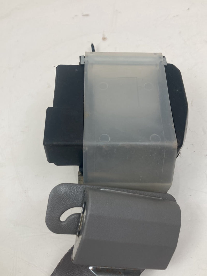 1996 Chevrolet Silverado GMT800 - Seat Belt Rear Left PN: 15728033 9021