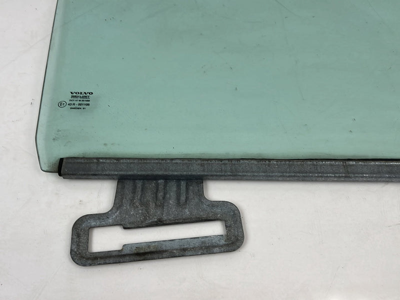 1986-1993 Volvo 240 244 Front Passenger Right Window Glass 43R-001105 OEM #5581EM