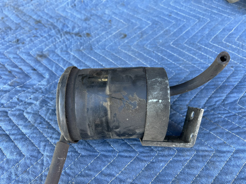 Volvo 240 - EVAP Canister PN: 1266469
