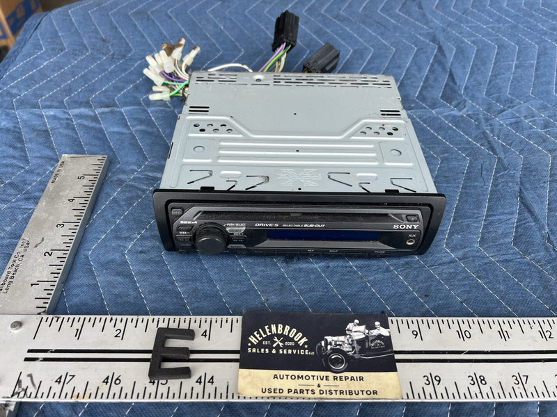 Sony CDX-GT120 Radio Head Unit CD Player w/Wiring For 93-00 Volvo 850 V70 #4569E