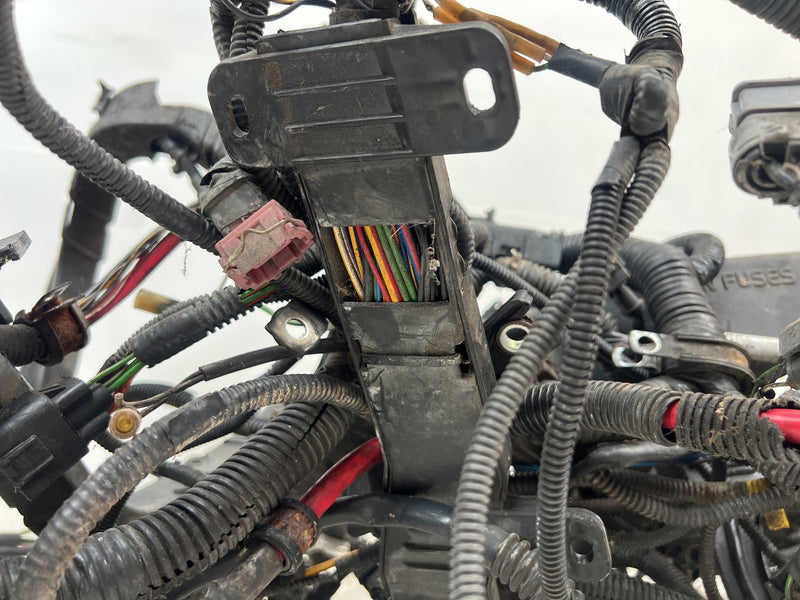 1998-2000 Volvo S70 V70 XC Engine Wiring Wire Harness w/ Fuse Box OEM #6854EM