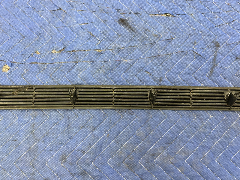 1992-1995 Volvo 940 740 Wagon Rear Hatch Hinge Cover Trim Vent OEM #3193EM
