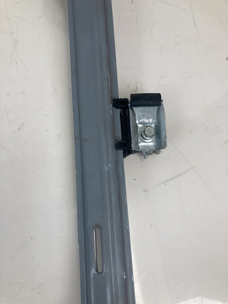 2014-2020 Chevrolet Silverado Front Right Window Regulator 0130822882 OEM #5586M