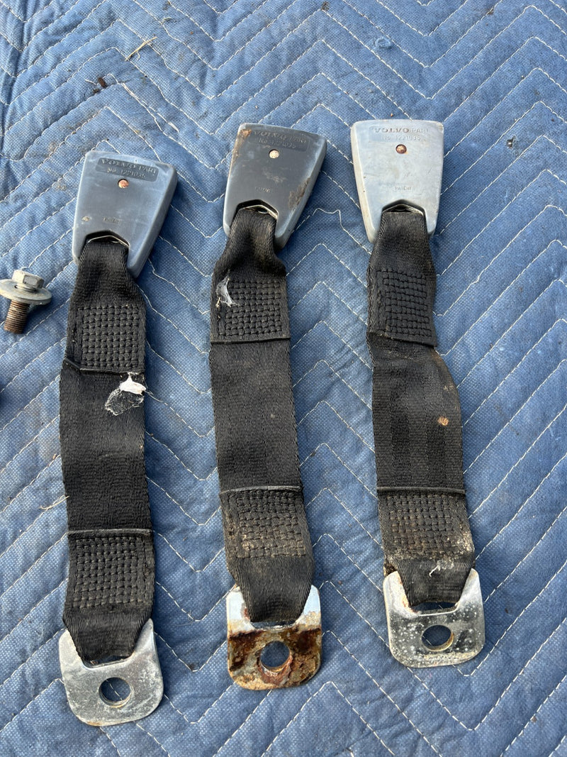 1967-1974 Volvo 140 142 Coupe Rear Seat Belt Buckle Set of 3 OEM #4883EM