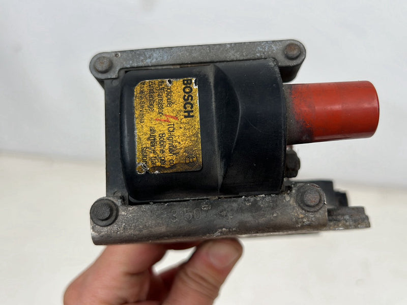 1993-1997 Volvo 850 5 Cyl 2.3L Bosch Ignition Coil Pack 3507934 OEM
