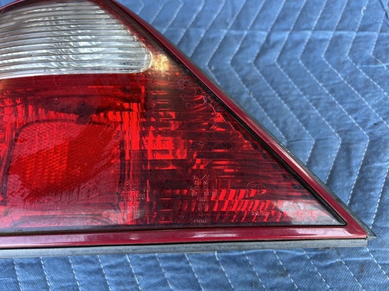 1998-2003 Jaguar XJR XJ8 X308 Left Driver Outer Tail Light Assembly OEM #4685E