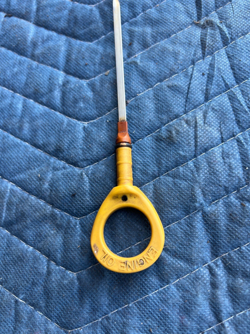2003-2008 Toyota Corolla Engine Oil Dipstick Dip Stick OEM #3357EM