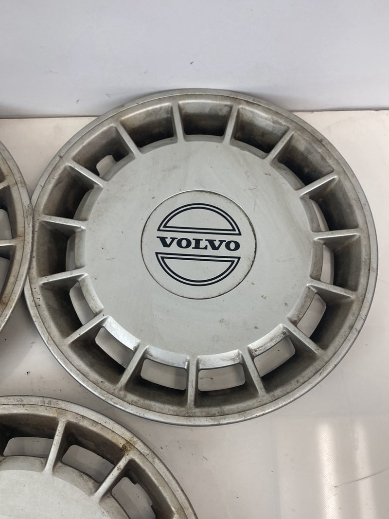 1975-1980 Volvo 244 Wheel Cover Hub Caps Factory 3540176 OEM #4332M