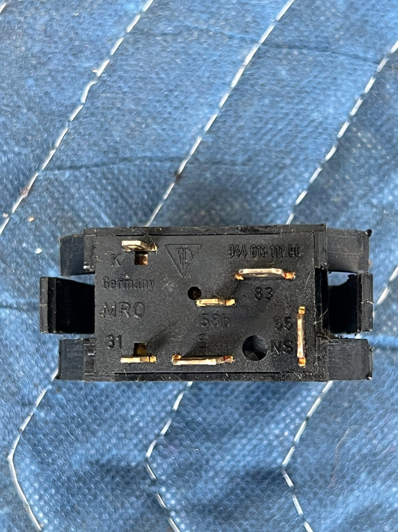 1983-1985 Porsche 944 Front Dash Fog Light Lamp Button Switch Control OEM#2432EM