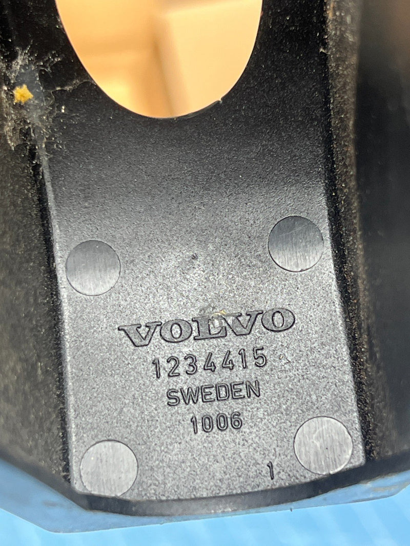 1986-1993 Volvo 240 244 245 Gas Pedal Throttle Cable Cover 1234415 OEM #4103EM